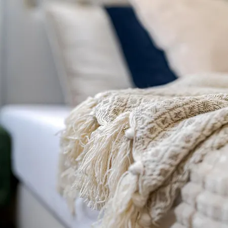 Parkwest Diamond -chic With Ac, Garage, Balcony