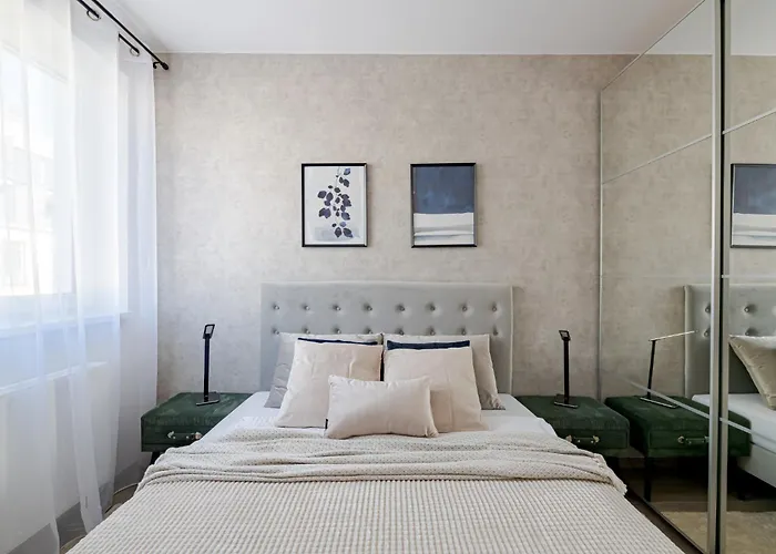 아파트 Parkwest Diamond -chic With Ac, Garage, Balcony 부다페스트