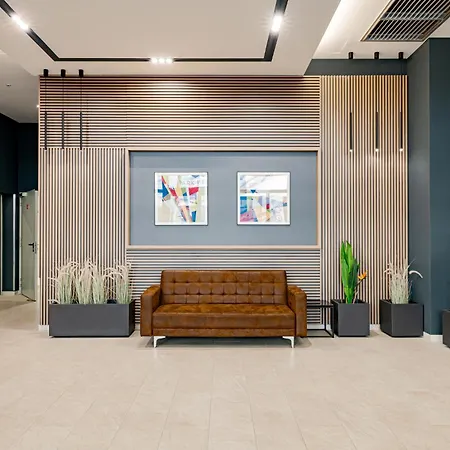 公寓 Parkwest Diamond -chic With Ac, Garage, Balcony