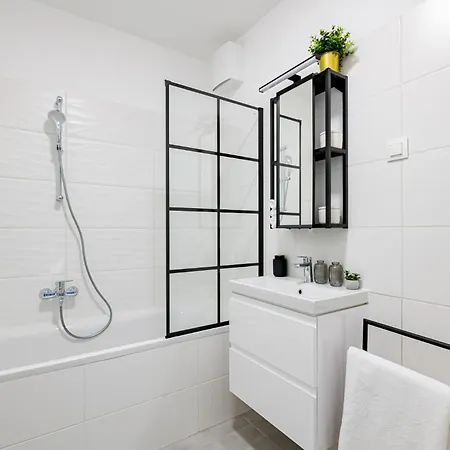 Apartmán Parkwest Diamond -chic With Ac, Garage, Balcony